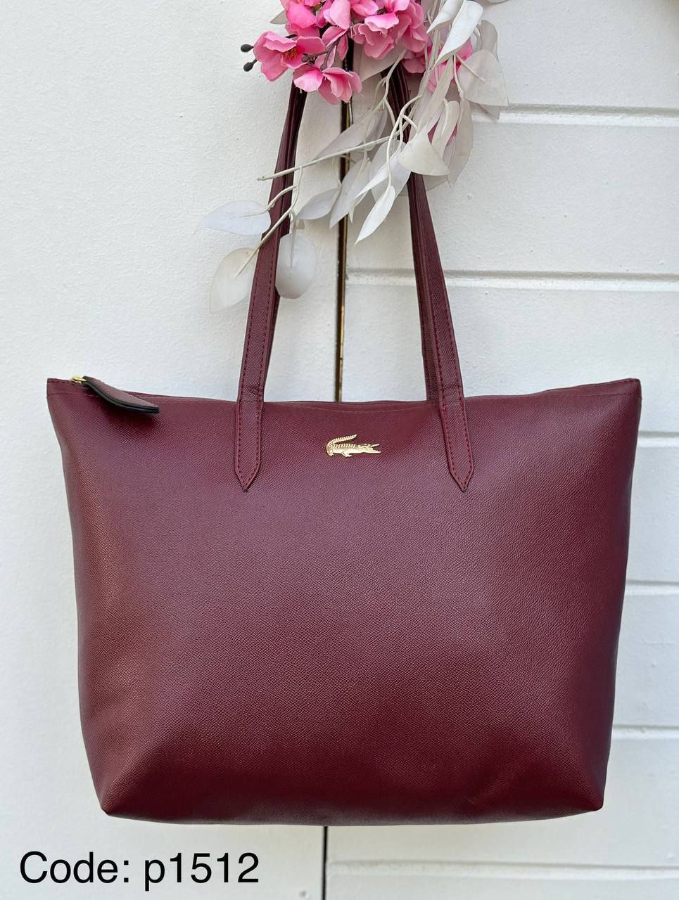 /public/uploads/photos/shares/Suzy bags/IMG_4316.jpeg